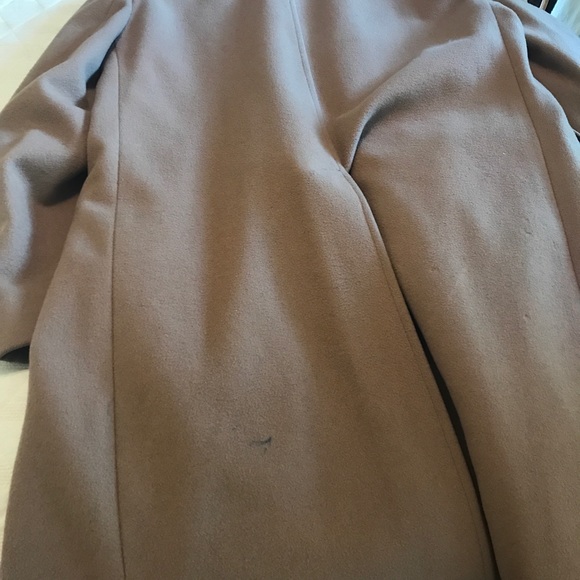 Vintage London Fog Camel Top Coat - Picture 7 of 9